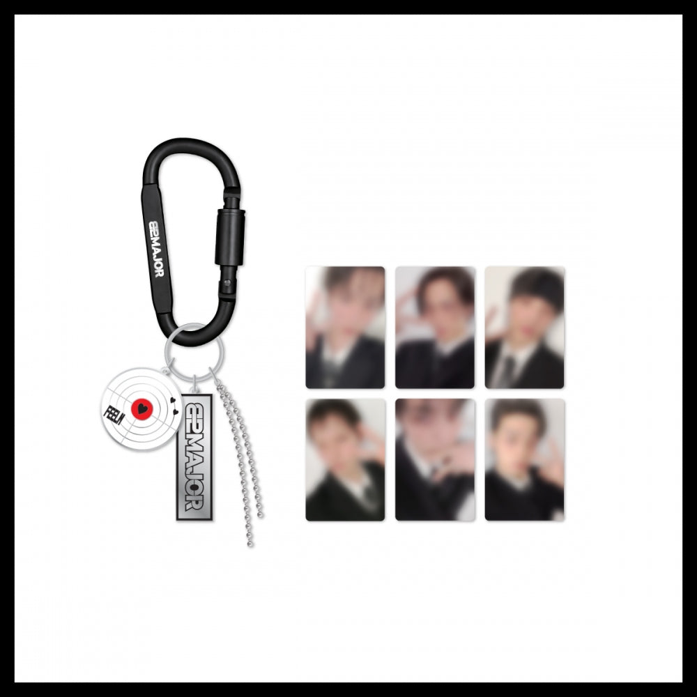 [Pre-order] 82MAJOR - CARABINER KEYRING / FEELM OFFICIAL MD